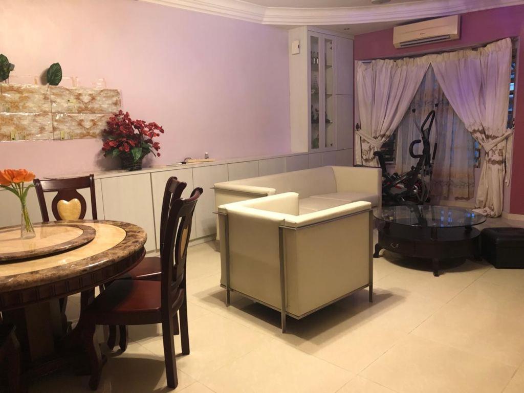 Bukit Indah Homestay Bentong Bagian luar foto